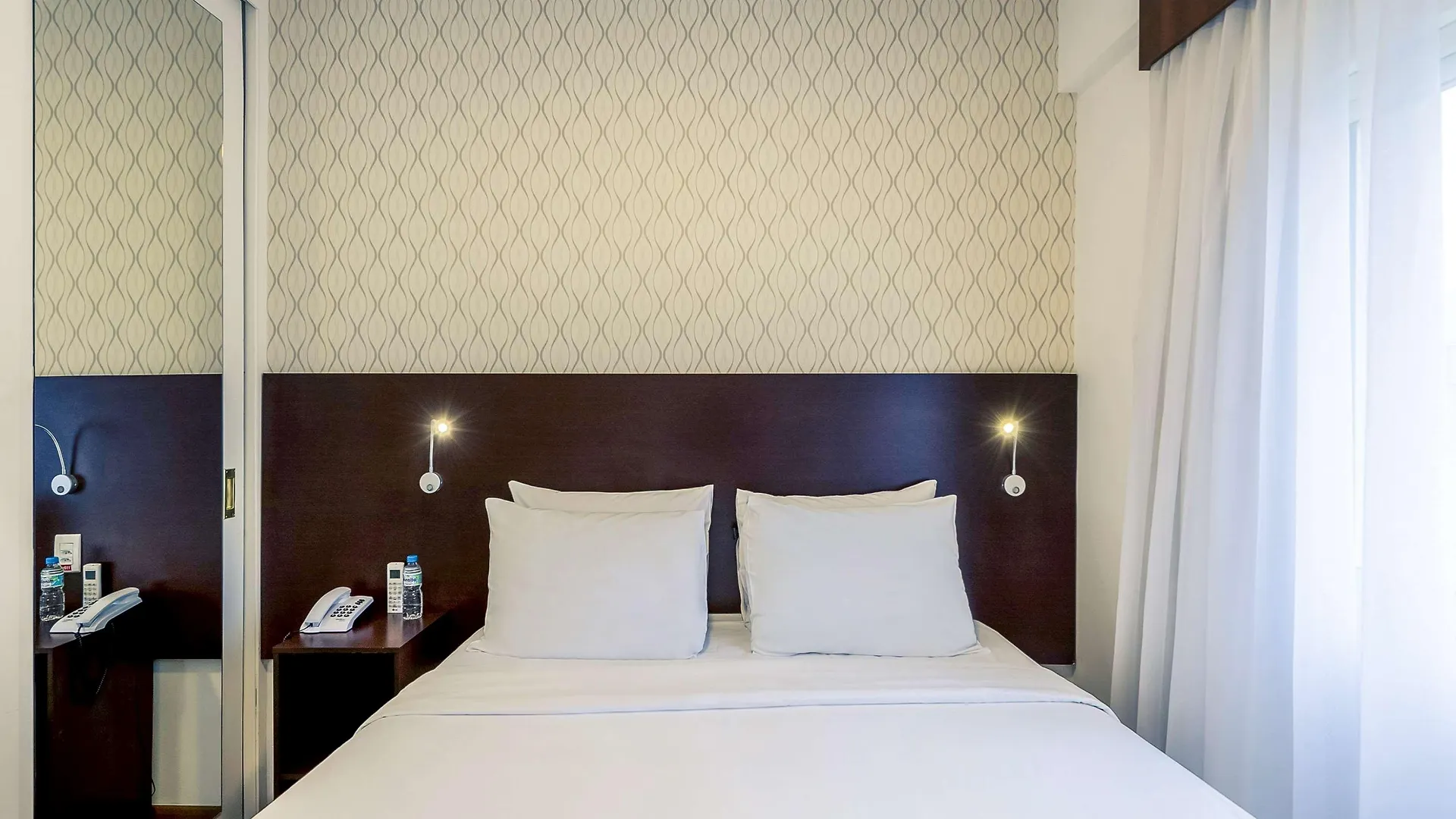**** Hotel Mercure Sao Paulo Jk Brazil