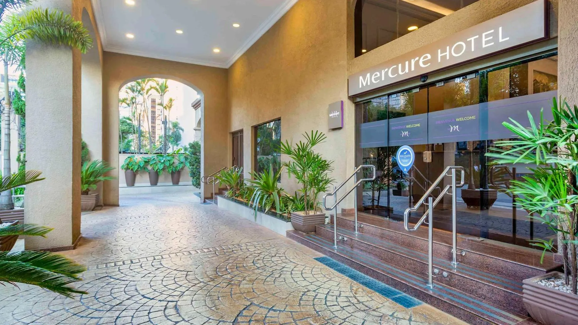 Hotel Mercure Sao Paulo Jk